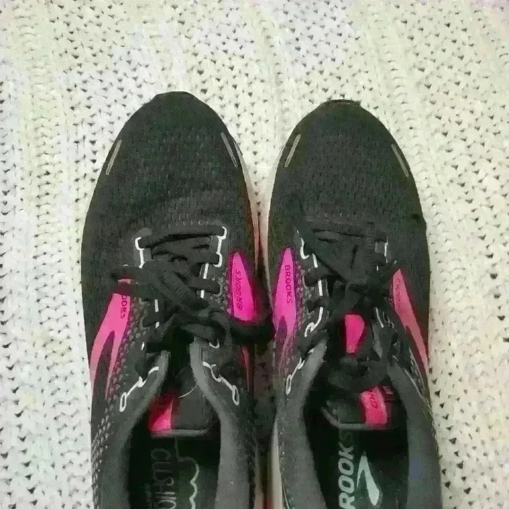 Brooks ghost 14 women's